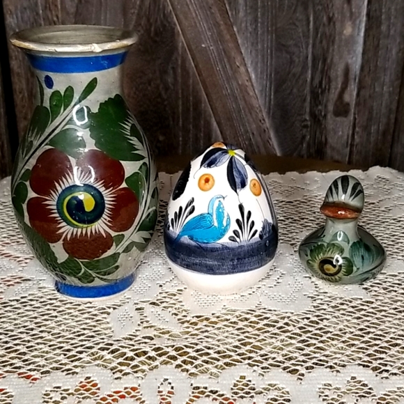 Vintage Mexican Folk Art-Set of 3 ceramic pieces